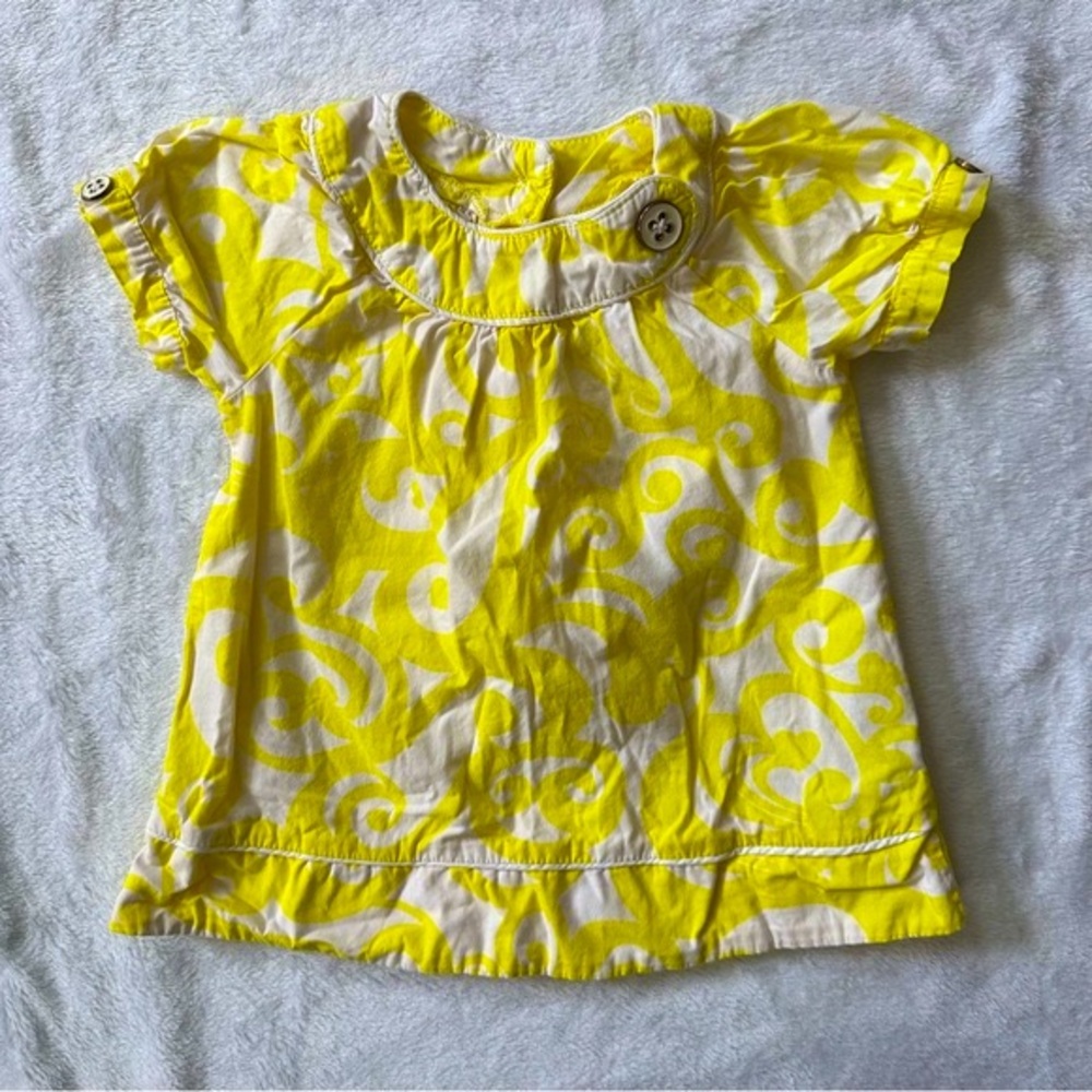 Maggie & Zoe Abstract Button Detail Top in Yellow/White - Size 12 Months